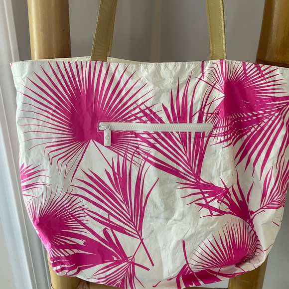 ALOHA Collection Day Tripper Day Palms Electric Neon Pink/White Bag - Picture 7 of 10